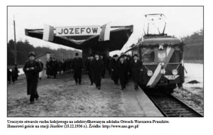 źródło: rocznik józefowski - uroczyste otwarcie ruchu kolejowego na zelektryfikowanym odcinku Otwock-Warszawa-Pruszków.